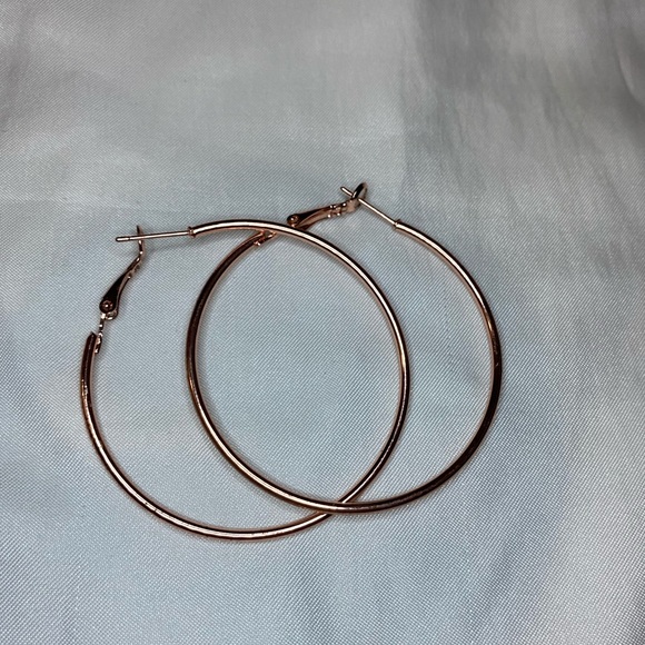Rose Gold hoop earrings - Picture 1 of 2